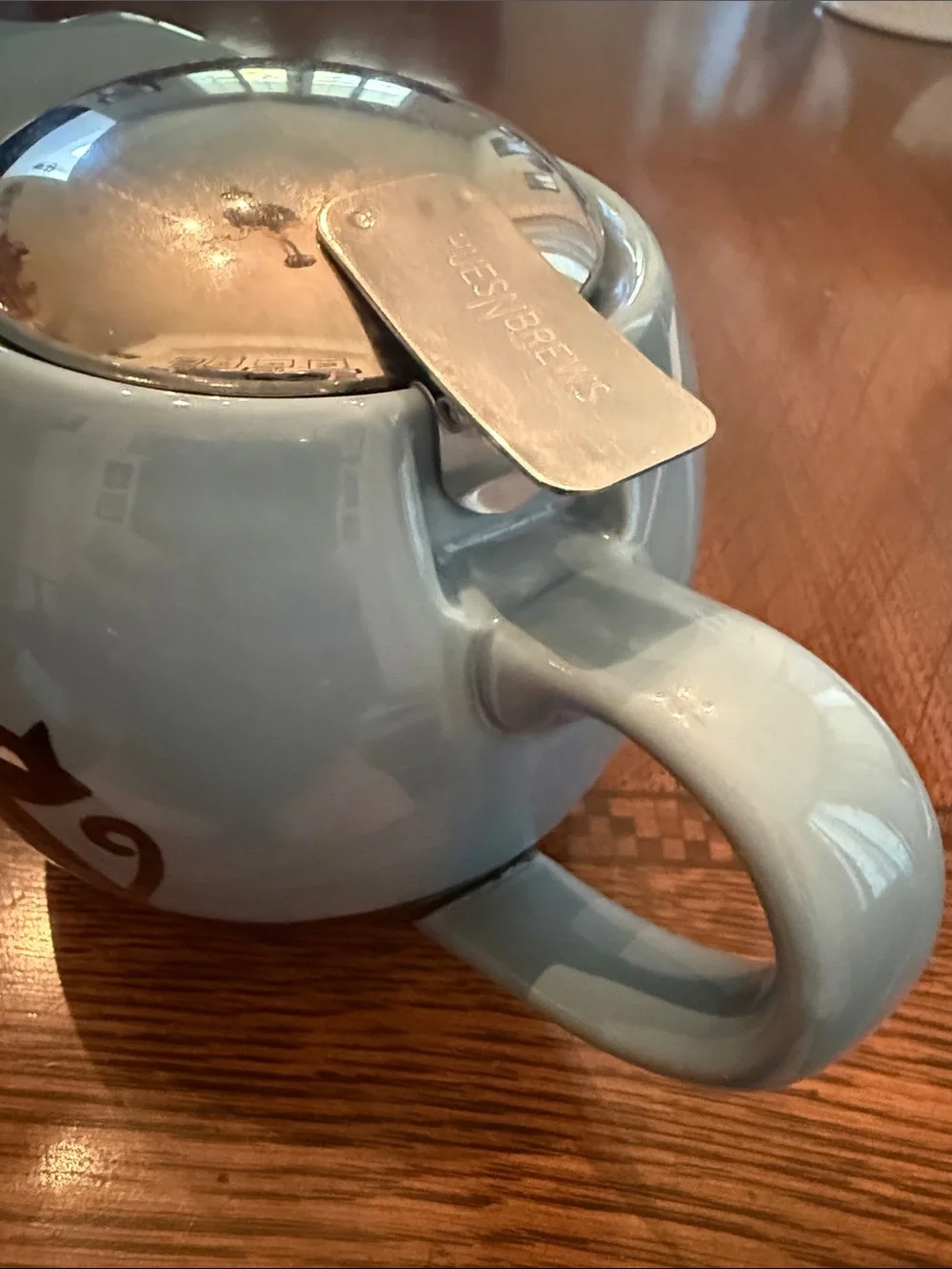 Hues N Brews “Cattitude” Retro-Inspired 20-oz Teapot, Siamese Cat Motif, Blue